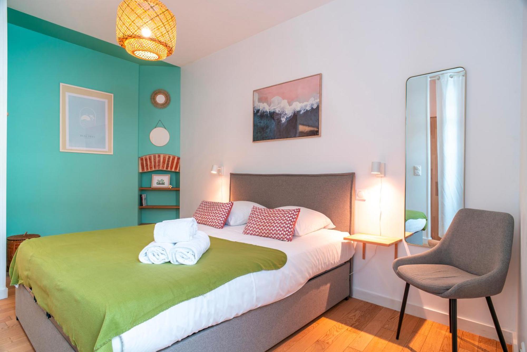 Escale Jardin - Joli Apt Proche Gare Avec Jardin 瓦讷 外观 照片