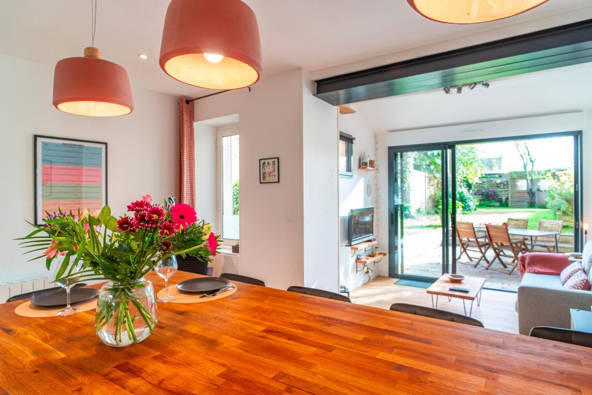 Escale Jardin - Joli Apt Proche Gare Avec Jardin 瓦讷 外观 照片